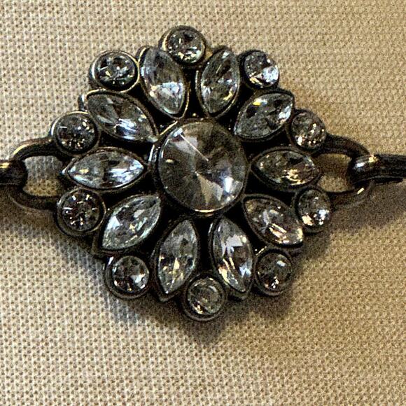 Silver Tone and Gem Chain Belt 80s 90s Vintage 30'" to 42" Whimsical Cocktail - Picture 5 of 10